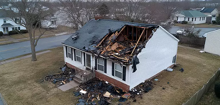 Why Choose Us for Selling Damaged House in Fresno, CA?